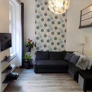 Leo22 Apartman