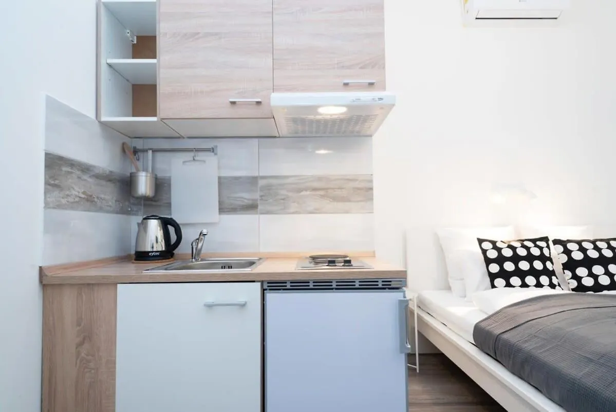 Well Located Charming Studio Budapest